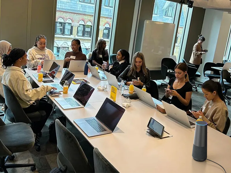 120max for fashion industry