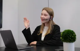 a white female is sharing her ideas on hybrid workplace strategy