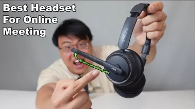 A review blogger is holding noise cancelling headphone for work and conducting a test.